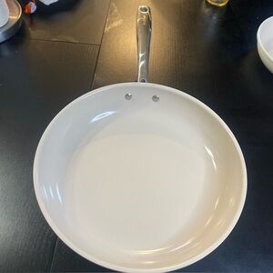 Ceramic Non-Stick Frying Pan - White